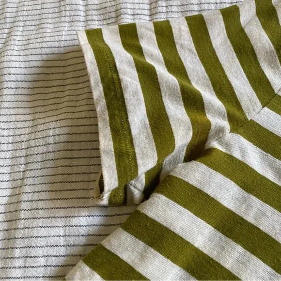 H&M Olive Green & White Striped Short Sleeve Tee Shirt - Picture 6 of 9